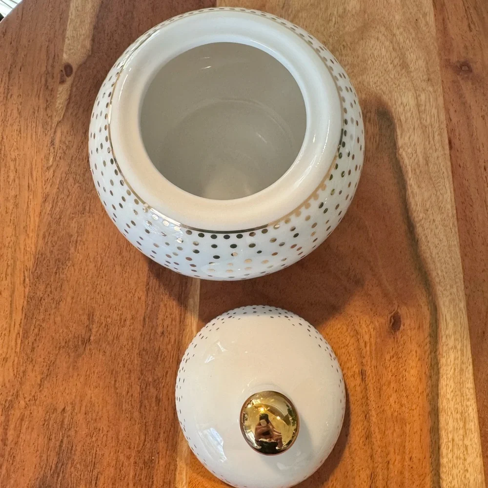 Grace's Teaware Metallic Gold Dots Teapot, Creamer, and Sugar Bowl Set